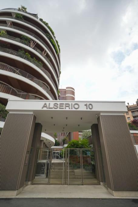 Apartamento Isola 10 *